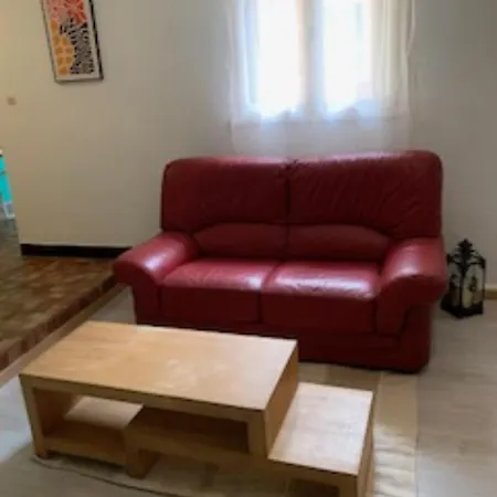 דירה Carcassonne Studio